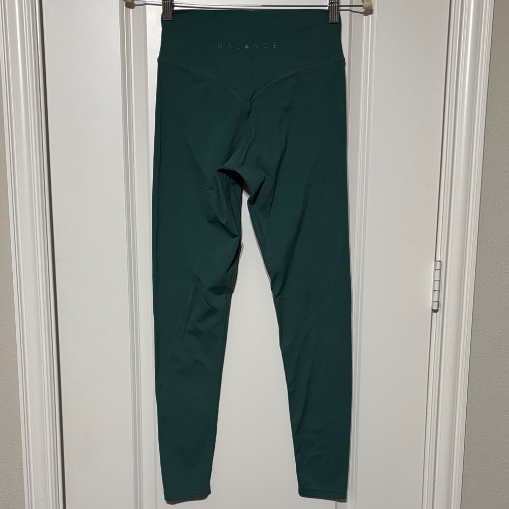 Balance Athletica Green Yoga Leggings Medium Full Length - Picture 3 of 6